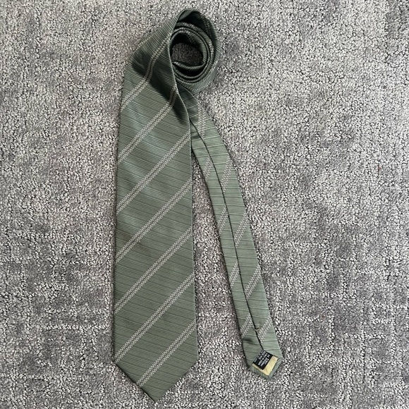 Armani Collezioni Satin Stripes Silk Tie - Picture 1 of 3